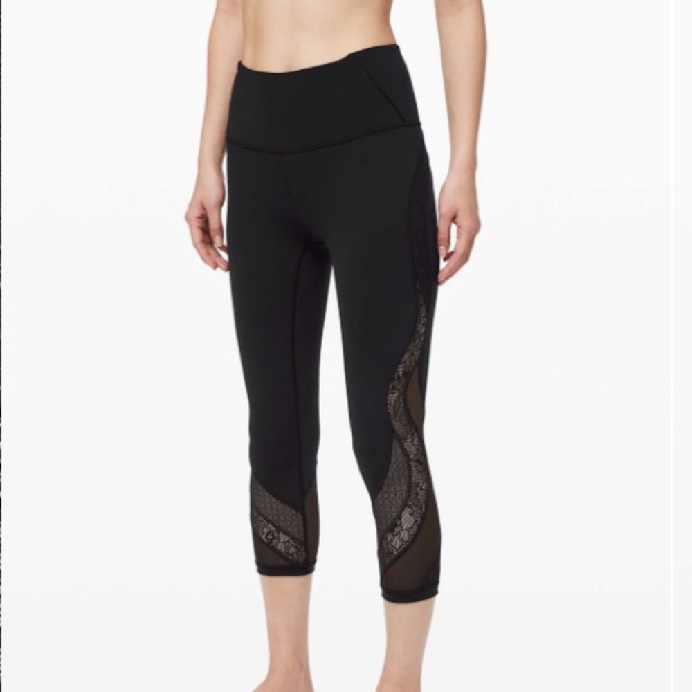 RARE▪️Lululemon▪️Wunder Under Hi-Rise Crop *Lace* - Picture 2 of 10